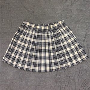 NEW WILD FABLE PLAID SKIRT